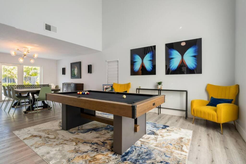 4 Bed 3 Bath Getaway Сasa de vacaciones