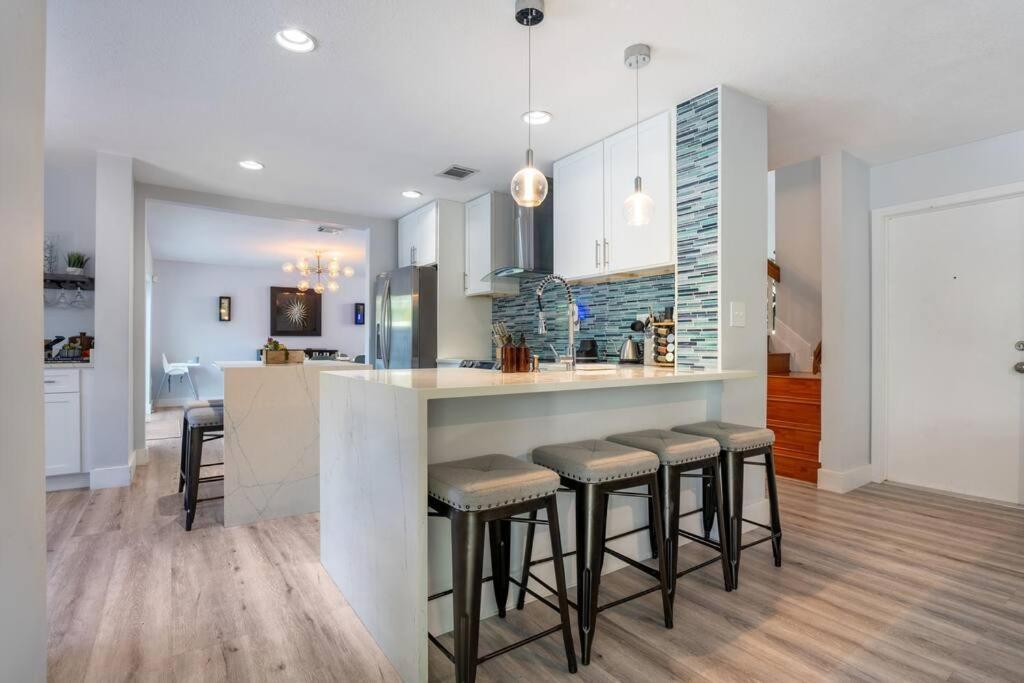 Сasa de vacaciones 4 Bed 3 Bath Getaway *